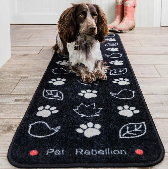 Pet Rebellion Black Dog Runner Country Walk Rug